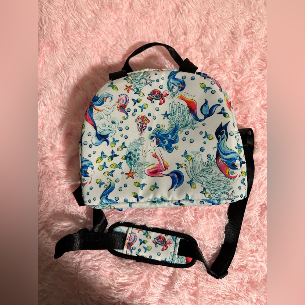 Mermaid lunch box